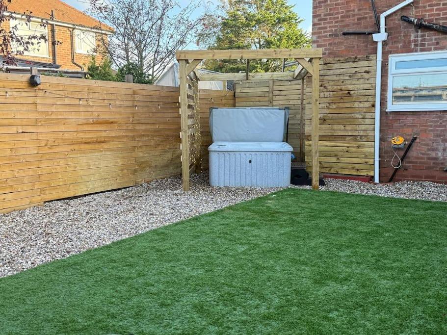 Ggs Holiday Let Poulton-le-Fylde Exterior photo