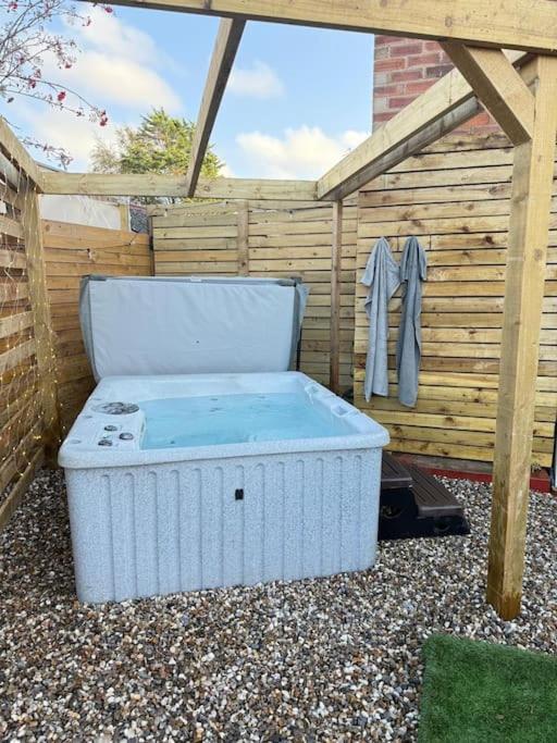 Ggs Holiday Let Poulton-le-Fylde Exterior photo